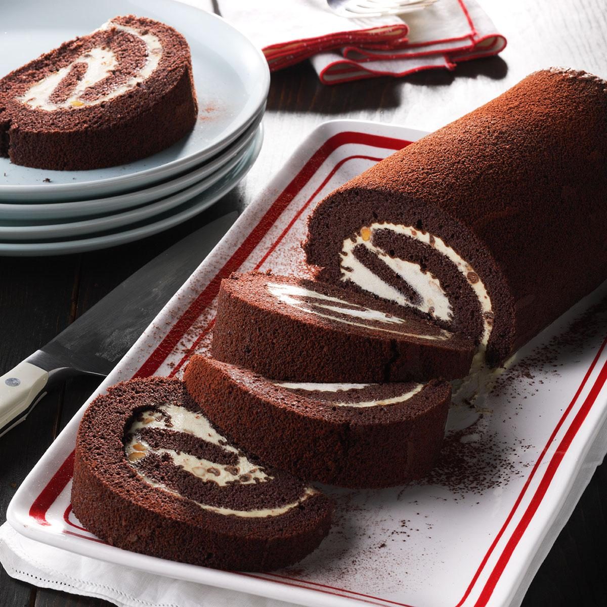 Peanut Butter-Chocolate Cake Rolls