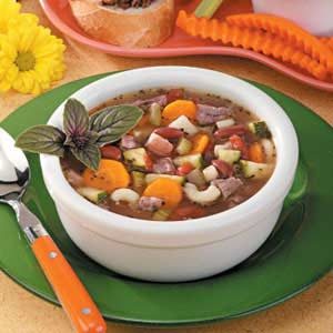 Beef and Pasta Vegetable Soup