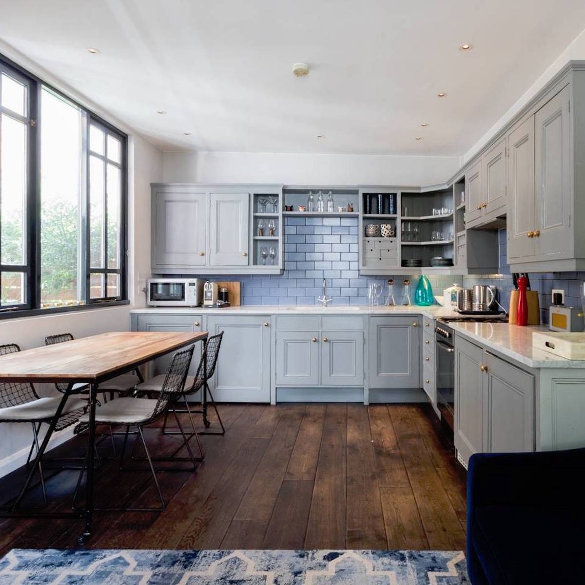 Airbnb kitchen