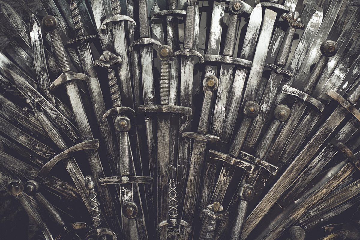 Brace Yourselves: Official Game Of Thrones OREOs Are Coming