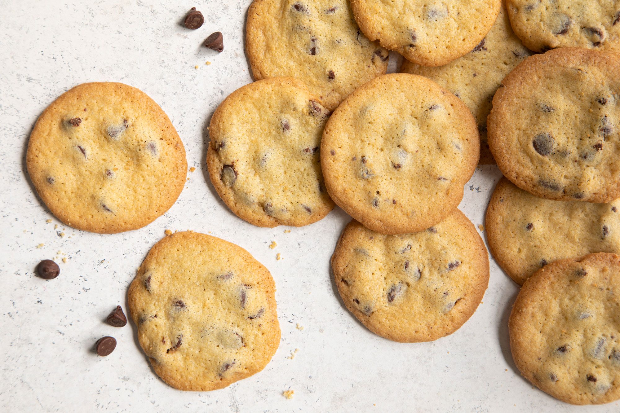 Super Crispy Chocolate Chip Cookies