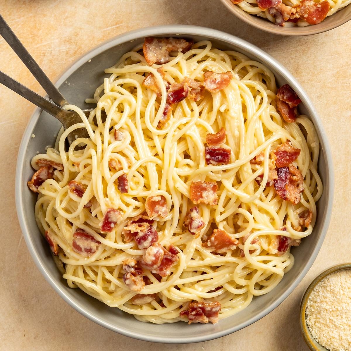 Skillet Pasta with Bacon and Eggs