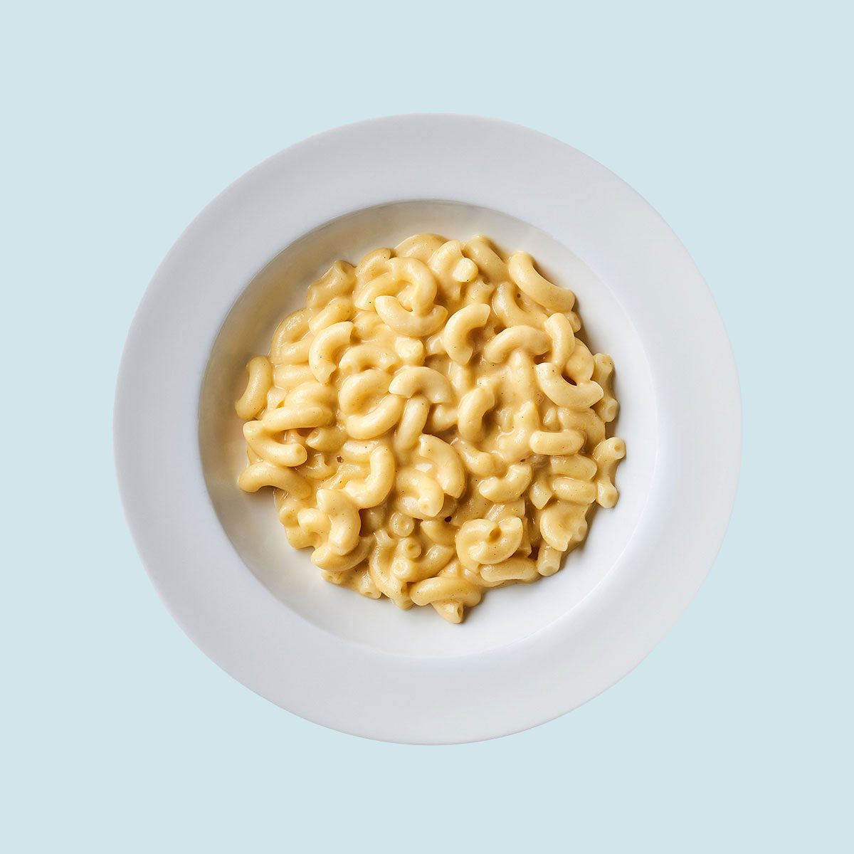 IKEA's macroni and cheese on color background