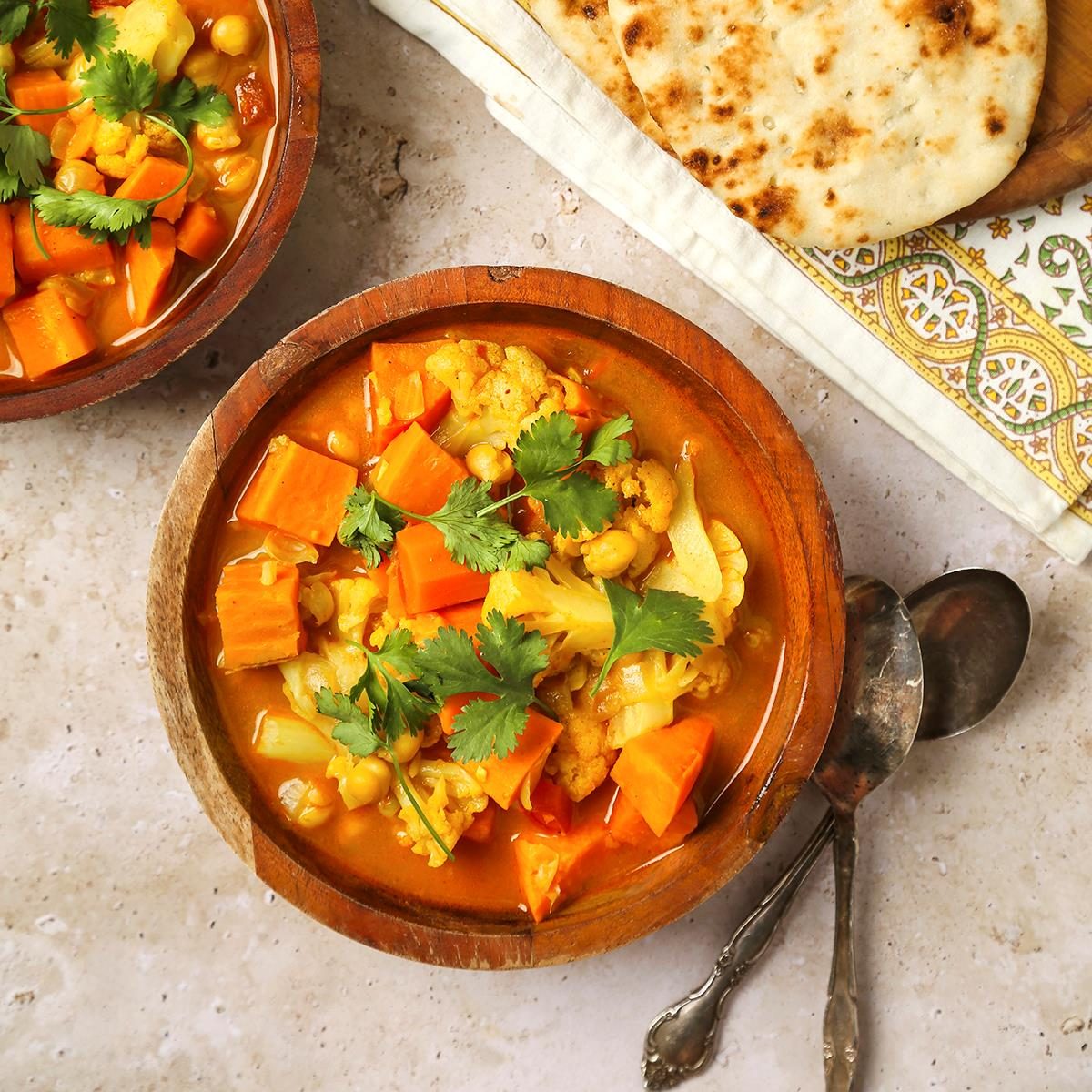 Slow Cooked Vegetable Curry Exps Tohd25 148481 Jonathanmelendez 05